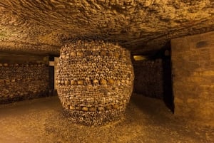Biglietto d'ingresso diretto alle Catacombe di Parigi e guida