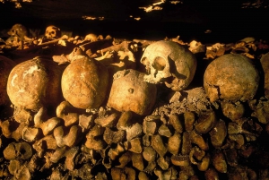 Paris: Catacombs Private Guided Tour