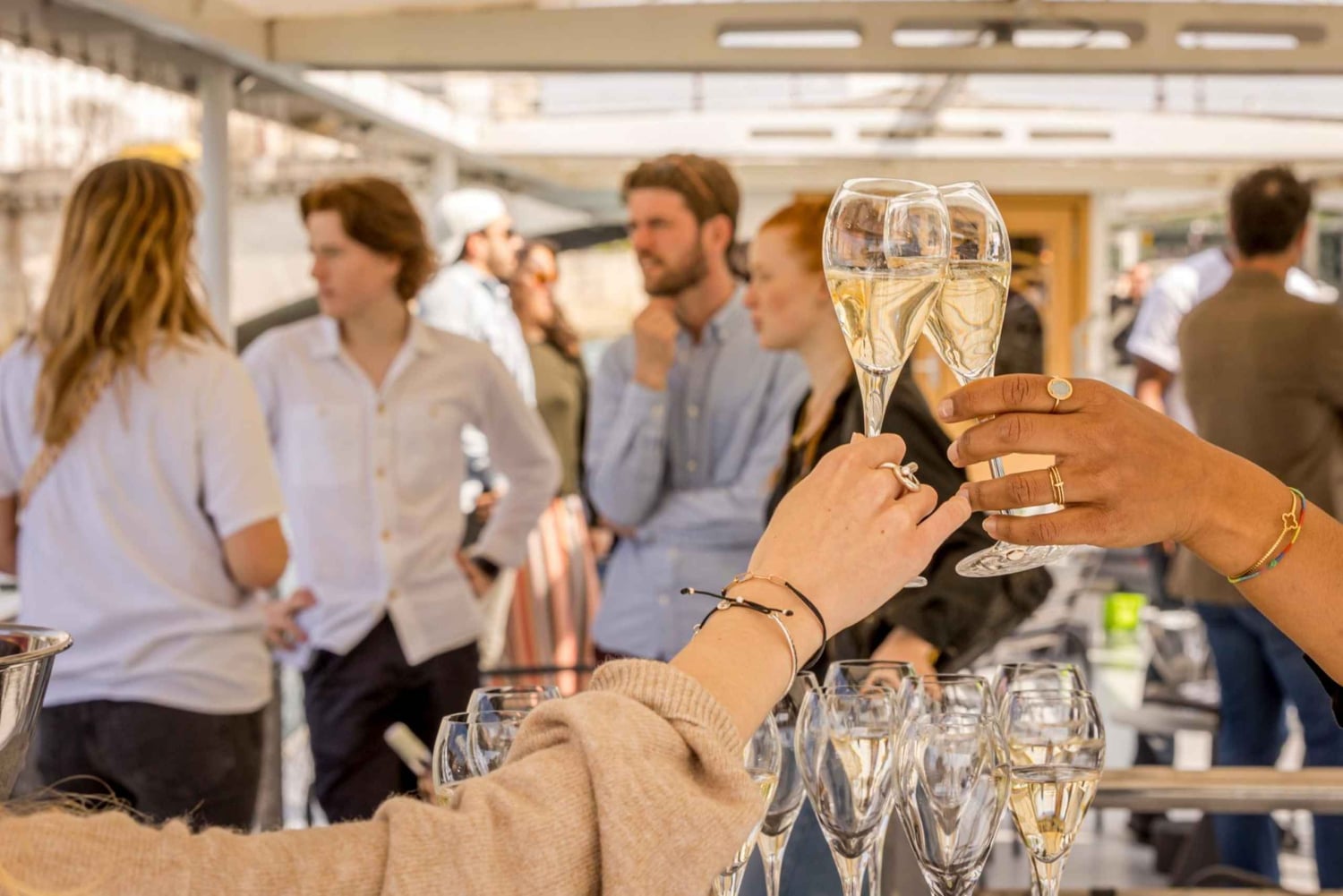 Pariisi: Eiffel-tornilta lähtö samppanjanmaisteluristeilylle