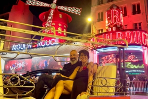 Paris: Christmas Lights Tuk Tuk Tour