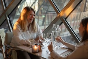 Paris: Almoço de Natal na Torre Eiffel com vista panorâmica