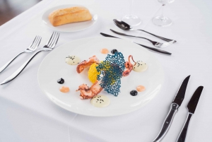 Paris : Christmas Special Lunch Cruise on the Seine River
