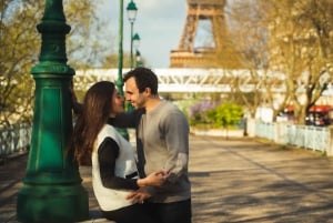 Paris: Cinematic and Fun Photoshoot with a Professional