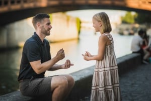Paris: Sessão de fotos cinematográfica e divertida com um profissional