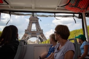 Paris: City and River Seine Tour on an Amphibious Bus