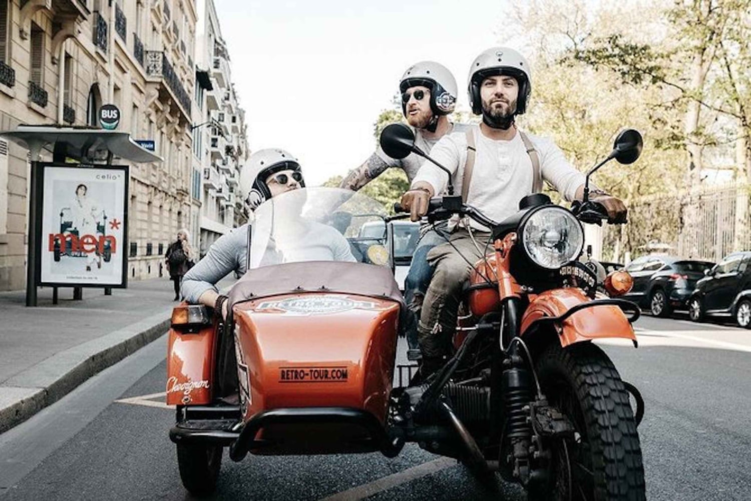 Paris - stadens höjdpunkter Stadsvandring med höjdpunkter i Vintage Sidecar
