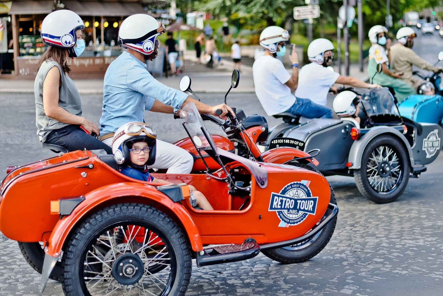Paris - stadens höjdpunkter Stadsvandring med höjdpunkter i Vintage Sidecar