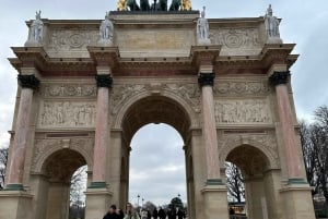 París: tour a pie por la Ciudad de la Luz y paseo en barco por el Sena