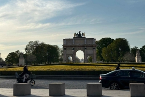 París: tour a pie por la Ciudad de la Luz y paseo en barco por el Sena