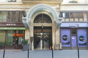 Paris: Covered Passages Walking Tour