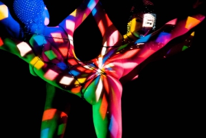 Paris: Crazy Horse Sunday Cabaret Experience with Champagne