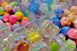 Paris: Lag din egen telefonstropp, veske eller nøkkelring