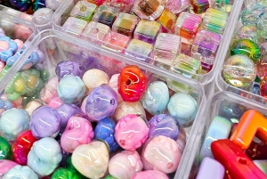 Paris: Lag din egen telefonstropp, veske eller nøkkelring