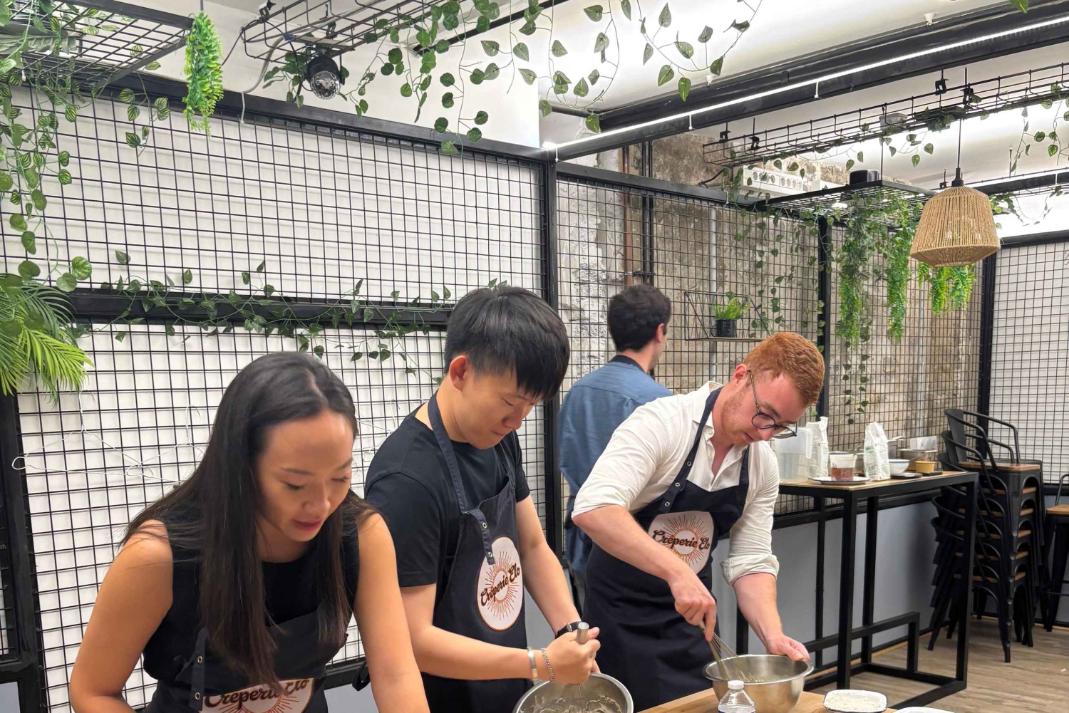 Paryż: warsztaty przygotowywania naleśników i galette z cydrem