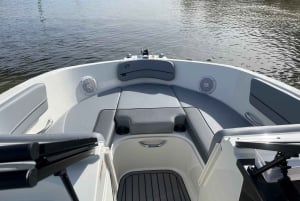 Paris : cruzeiro privado no Sena, barco moderno - 2 horas