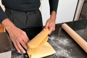 Paris : Cours de fabrication de croissants avec un chef