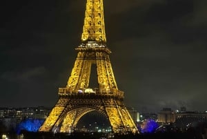 Paris: Croissant Making Class with Champagne by Eiffel Tower