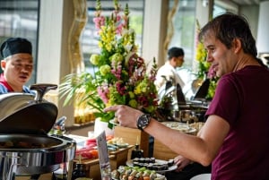 Paris: Cruzeiro pelo Sena com brunch