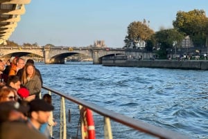 Paris: Dag- eller solnedgangscruise med drikke, iskrem eller dessert
