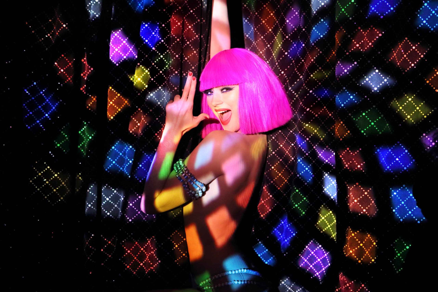 Paris: Middag på Ginger Restaurant & Show på Crazy Horse