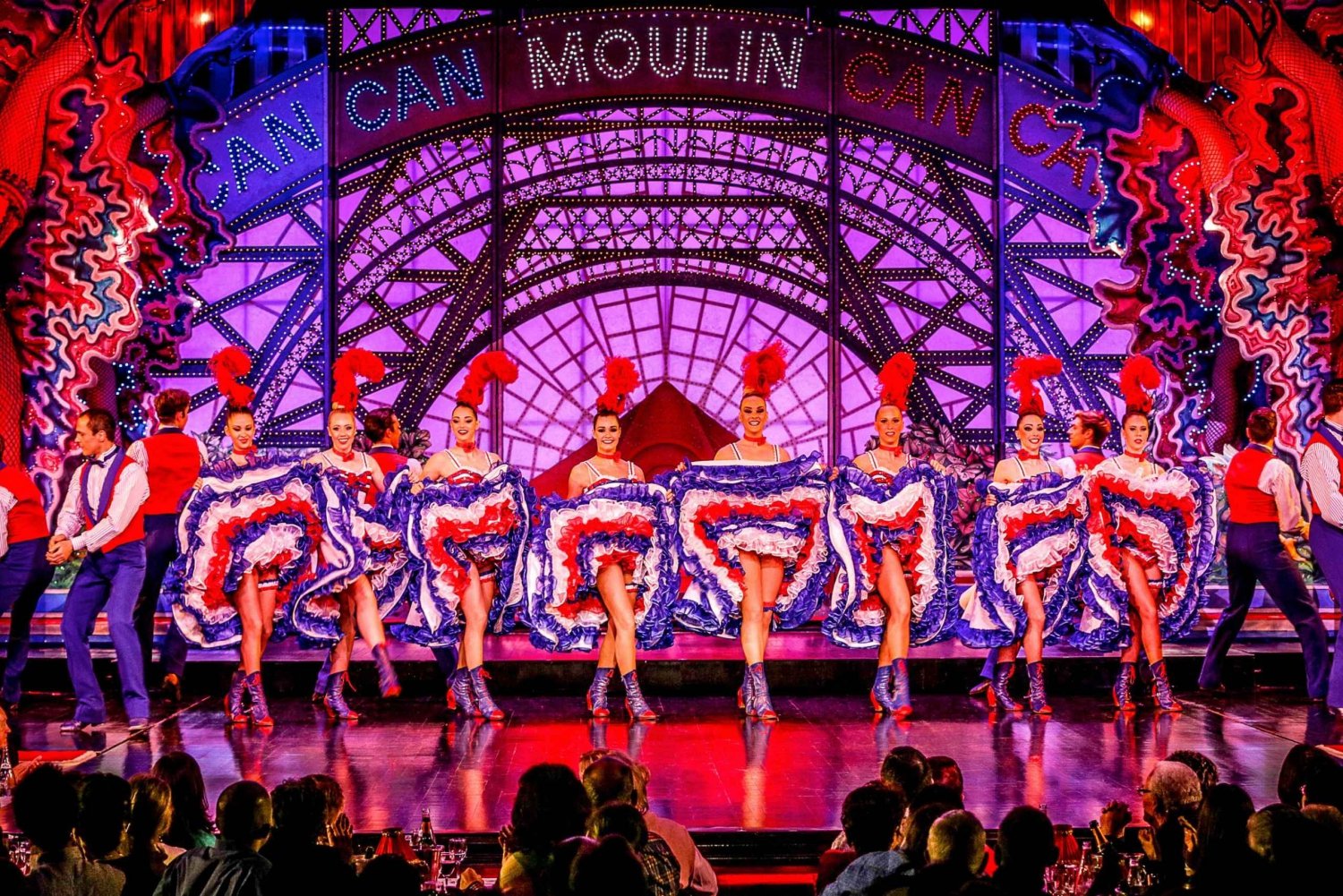 Paris : Dîner-spectacle au Moulin Rouge