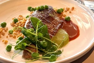 Parigi: Cena anticipata alla Madame Brasserie presso la Torre Eiffel