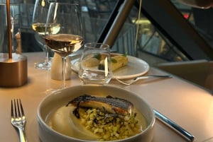 Parigi: Cena anticipata alla Madame Brasserie presso la Torre Eiffel