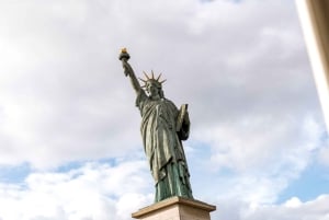 Pariisi: Varhaisillallinen risteily Seine-joella