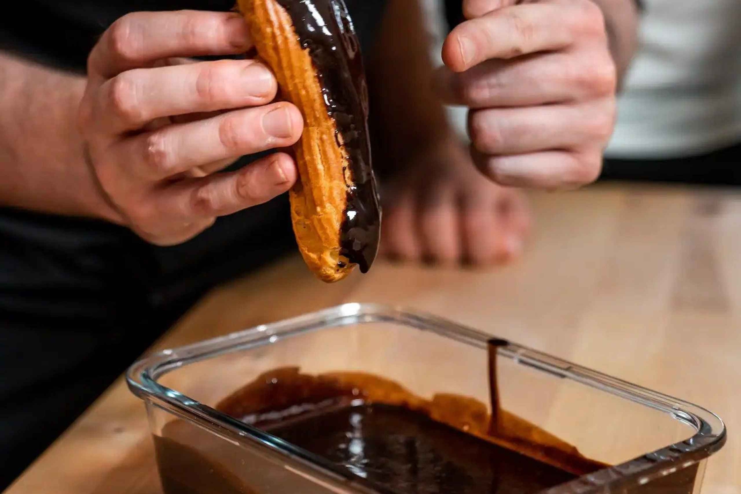 Paris : Cours de fabrication d'éclairs et de choux