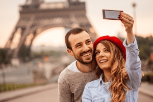 París: acceso a la Torre Eiffel con audioguía y crucero opcional