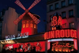 Paris: Eiffel Tower Dinner Cruise with a Moulin Rouge Show