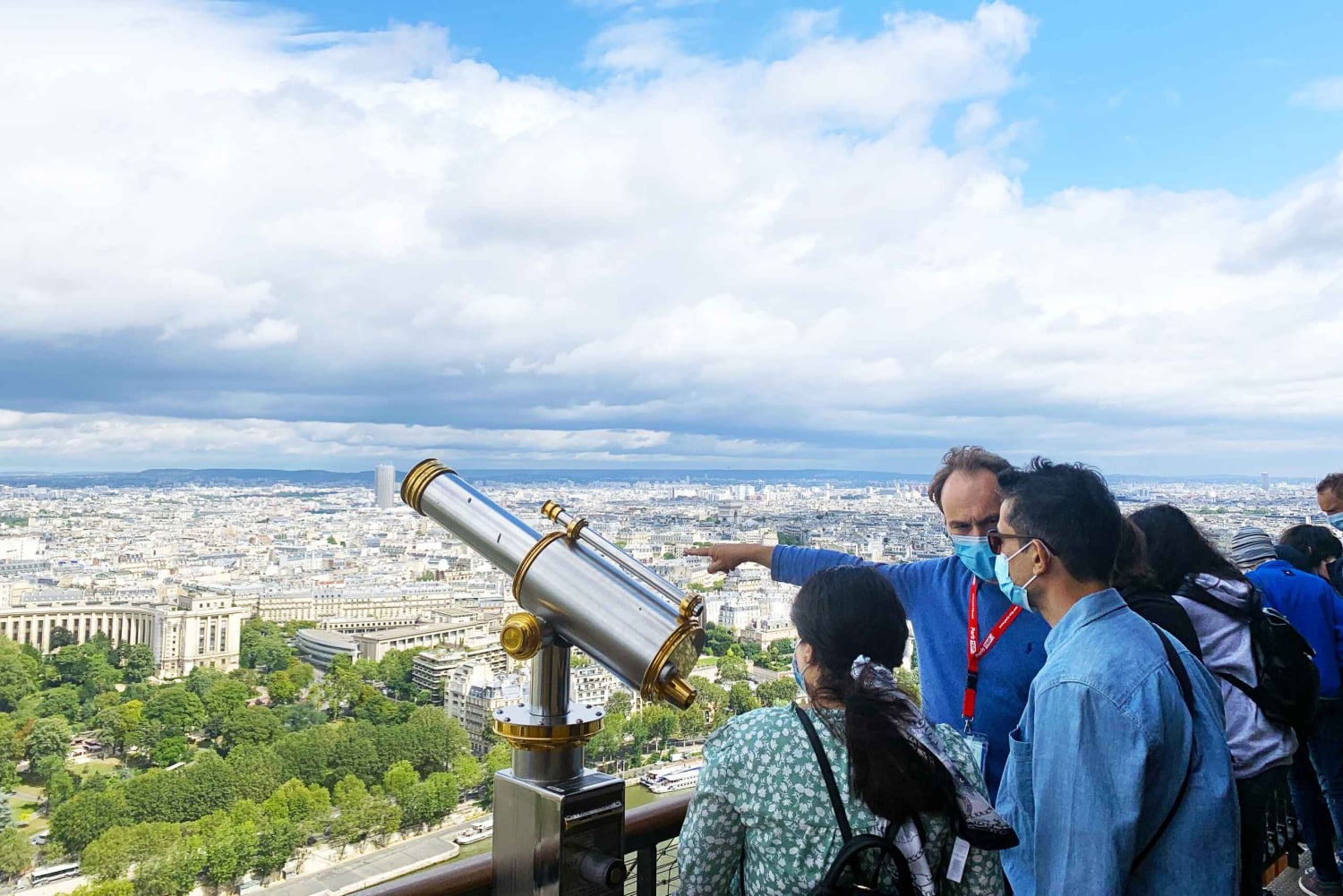 París: Ascensor de la Torre Eiffel 2º Nivel y Acceso a la Cumbre