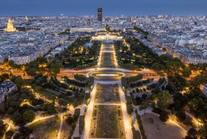 Paris: Visita guiada à Torre Eiffel|Acesso ao topo e ao segundo andar
