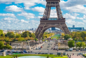 Paris: Eiffel Tower Fully Guided Tour with Summit Option