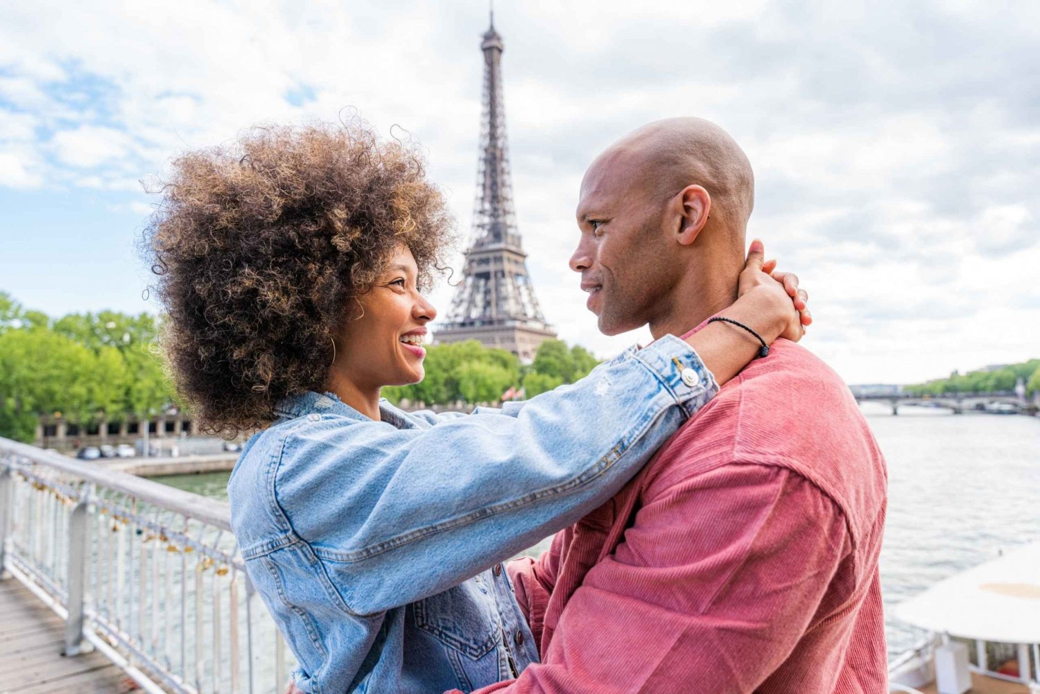 Visit-the-Iconic-Eiffel-Tower