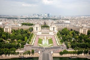 Paris : Billets pour la Tour Eiffel et visite en bus de la ville