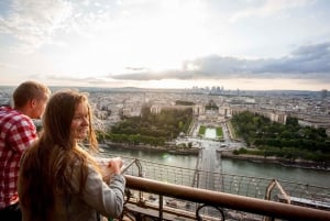 Paris : Billets pour la Tour Eiffel et visite en bus de la ville