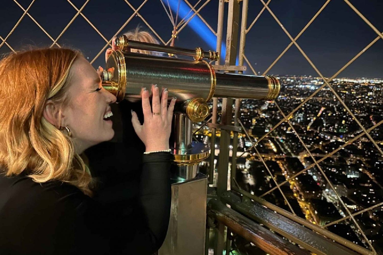 Paris: Eiffel Tower Tour & River Cruise with Summit Option
