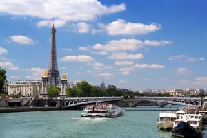 Paris: Eiffel Tower Tour & Seine River Cruise Tour