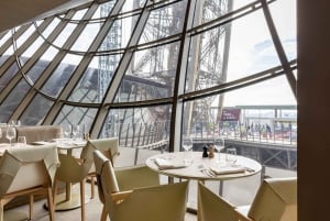 Paris: Eiffel Tower's Madame Brasserie Dinner Experience