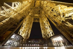 Paris: Eiffel Tower's Madame Brasserie Dinner Experience