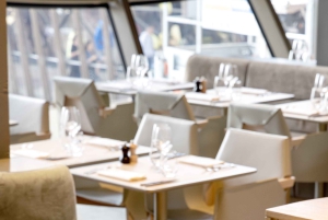 Paris: Elegant Dinner with Drinks in the Eiffel Tower