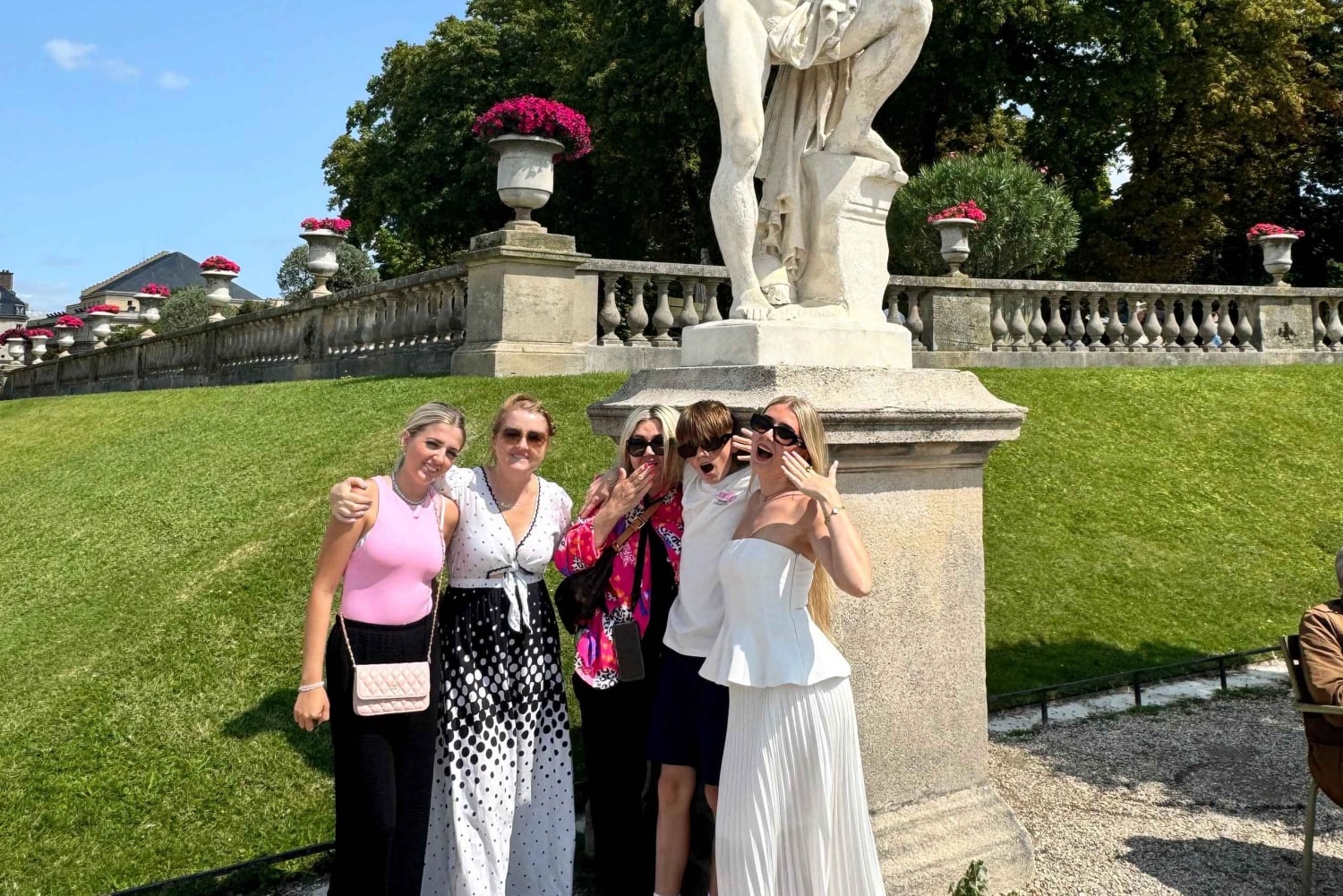 パリ：エミリーにインスパイアされたウォーキングツアー