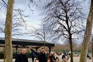 パリ：エミリーにインスパイアされたウォーキングツアー