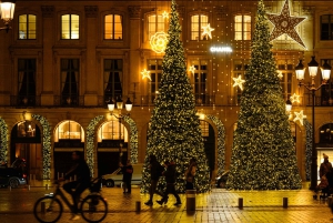 Paris : Vivez la magie de noël en balade avec un photographe pro