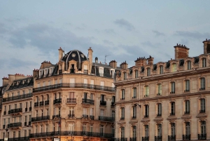 Paris: Explore the City of Light on a Magical Walking Tour