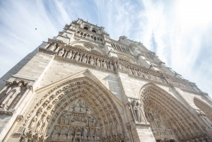 Paris: Express Walk with a Local in 90 minutes