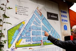 Paris: Flea Market Insider's Tour in Extra-Small Group