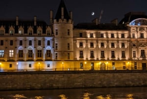 Paris: Byvandring med det franske monarkis intriger som tema