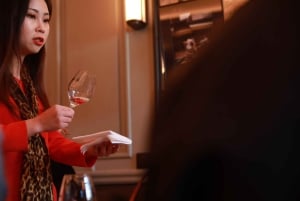 パリ：モンマルトルでのフランスワインテイスティングとペアリング